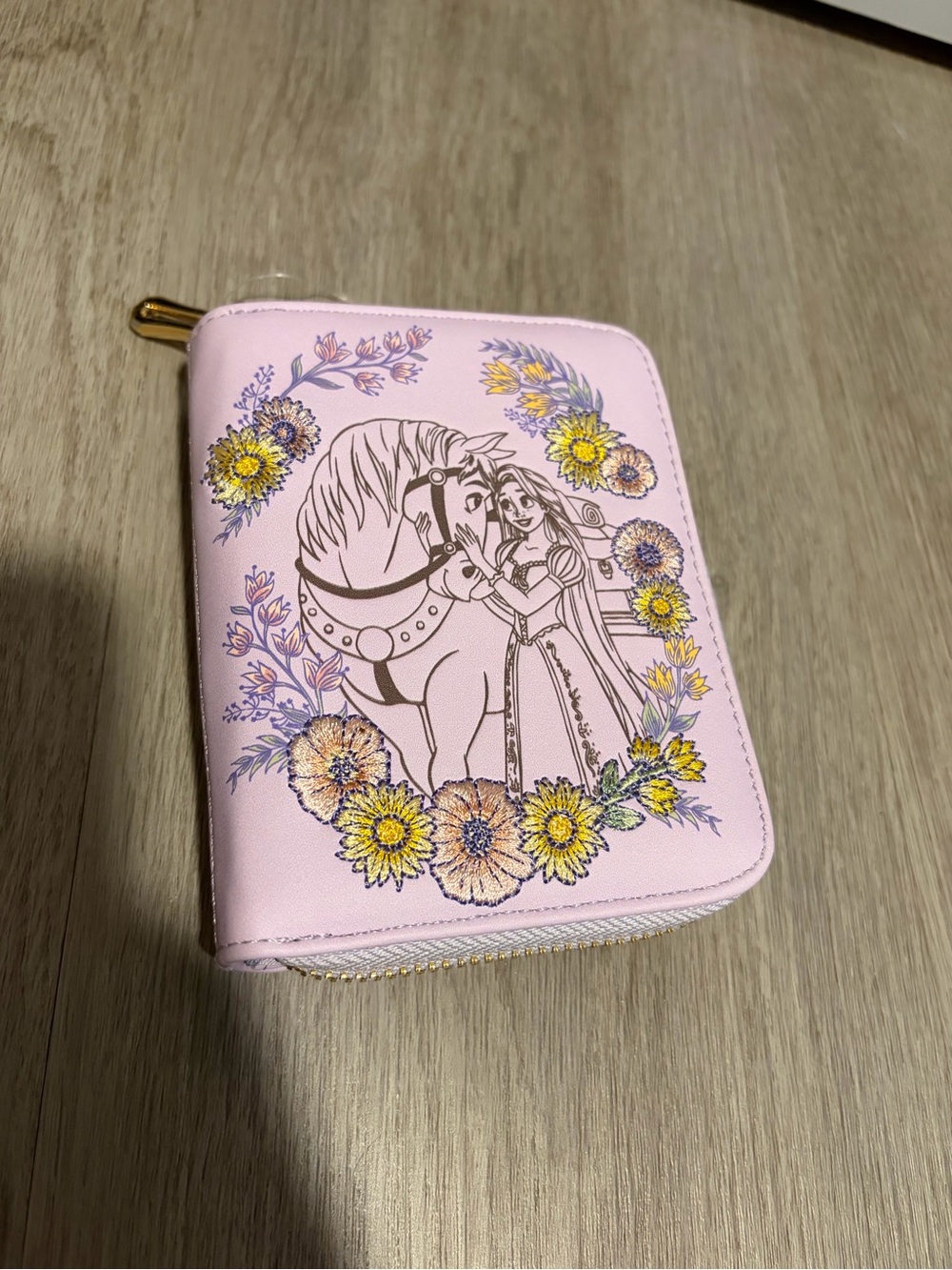 Tangled Rapunzel Zip Wallet Disney Boxlunch exclusive